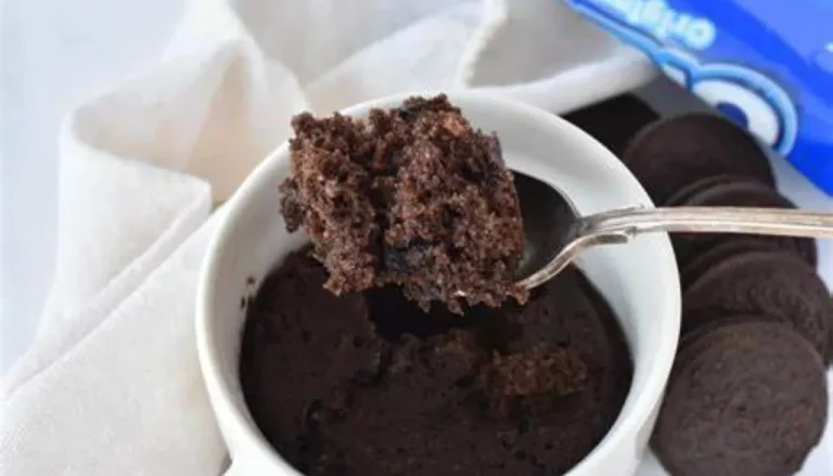 1 Minute Oreo Mug Cake Recipe